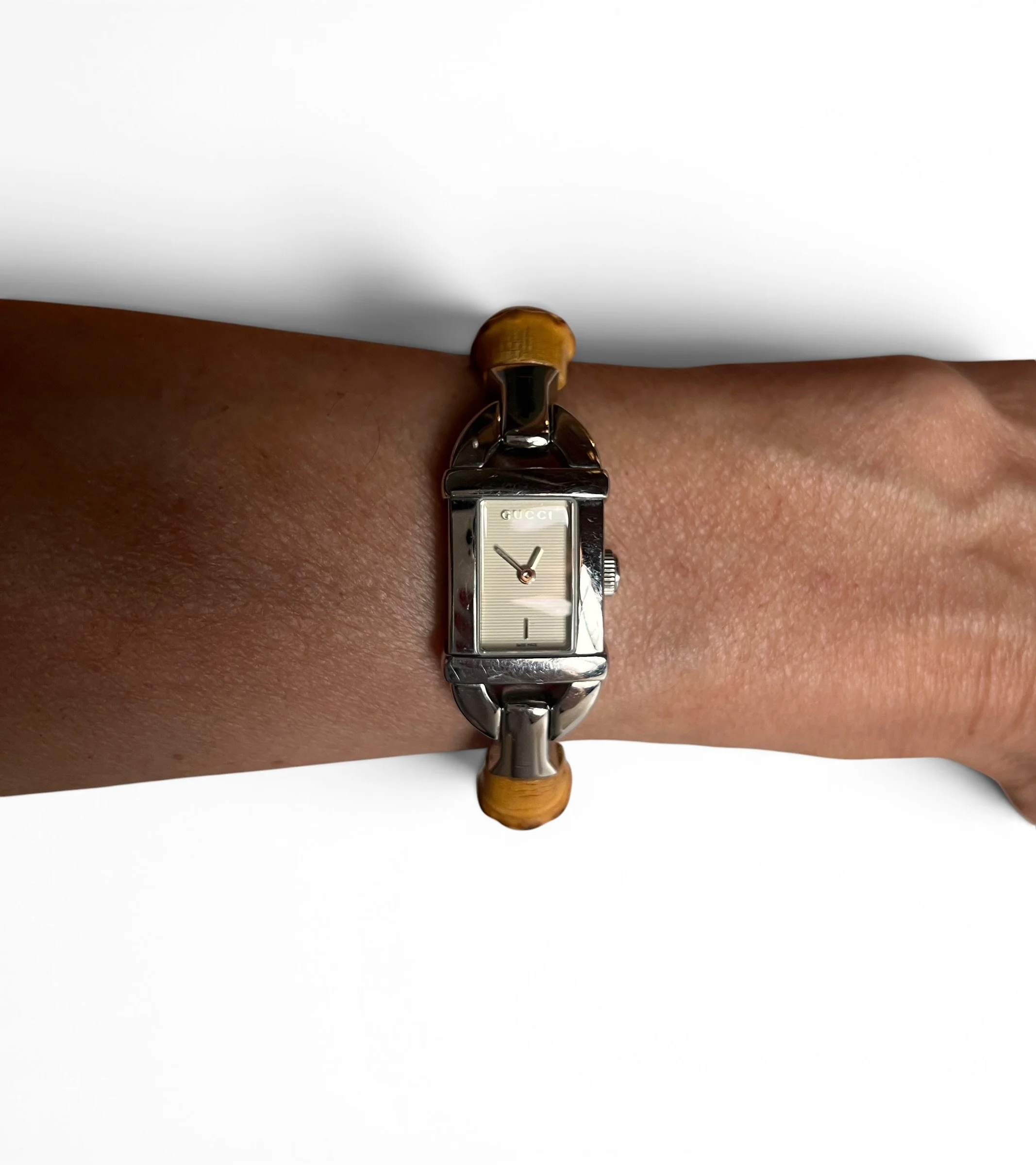 Guccibamboowatch14.jpg