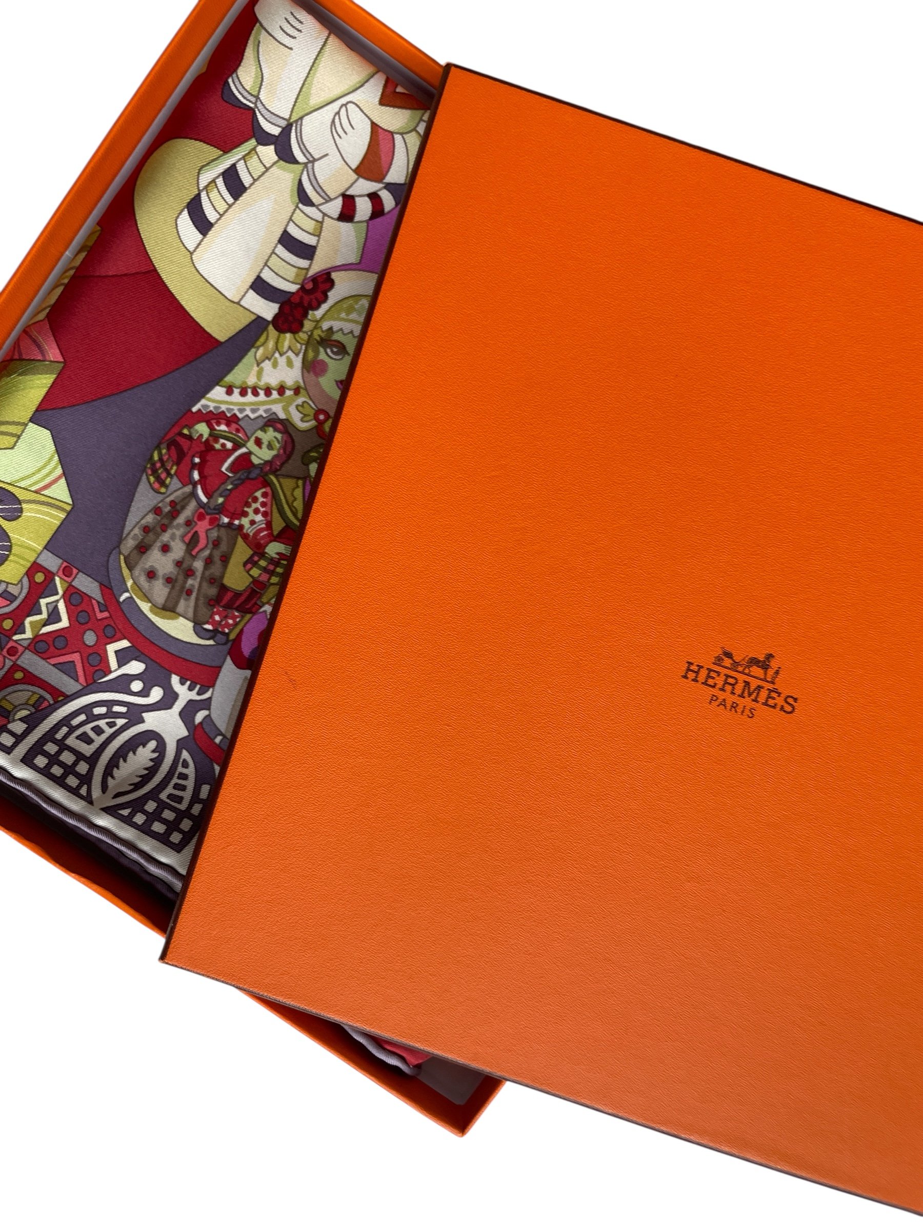 Hermès Vintage Carré “Zabavushka” by Evgenia Miroshnichenko — Mia