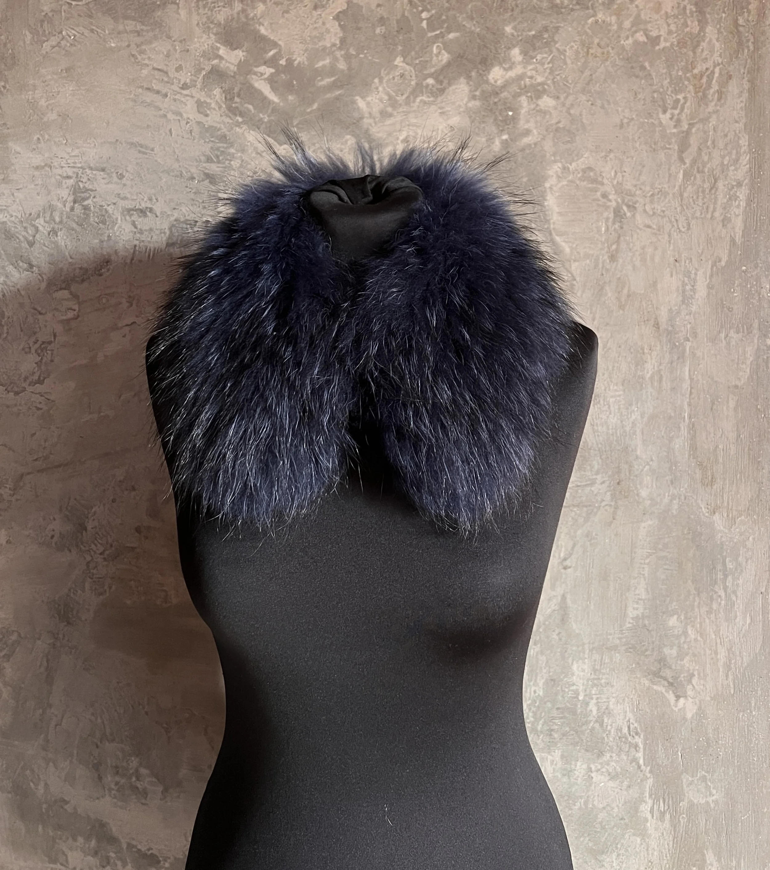 Weekend Max Mara Navy Fur Collar
