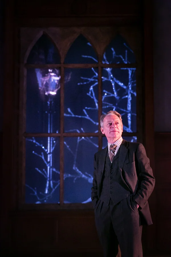 Production Photography for New Theatre Tour of Shadowlands