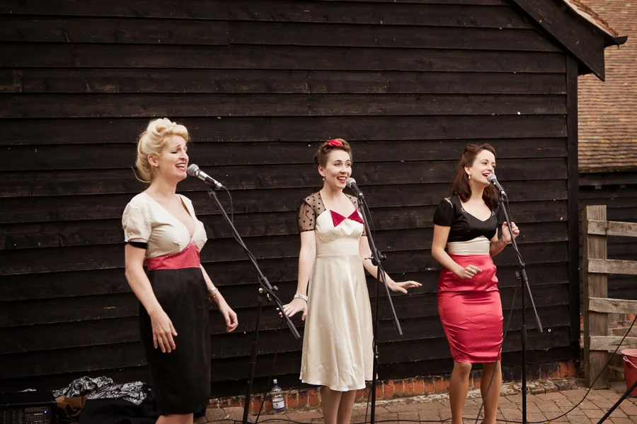 tewin-bury-farm-wedding-039.jpg