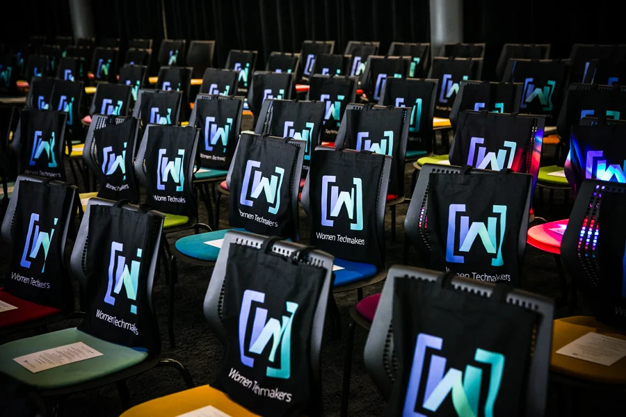 women-tech-makers-at-google-london-2015-001.jpg
