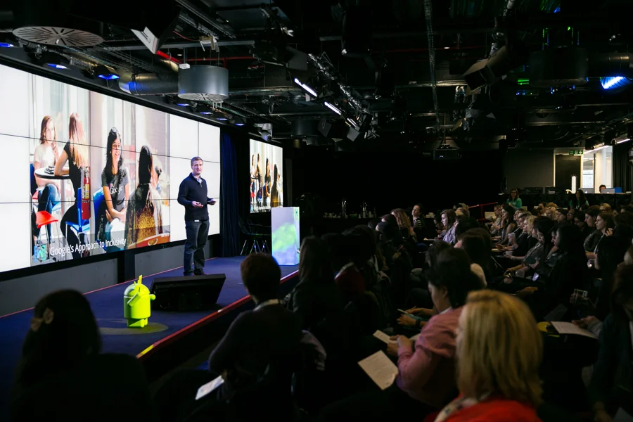 women-tech-makers-at-google-london-2015-016.jpg
