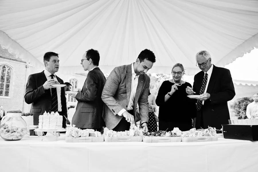 magdalene-college-cambridge-wedding-photography-080.jpg