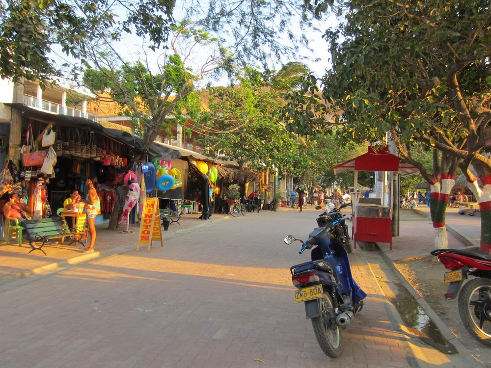 The main walkway along the beach 