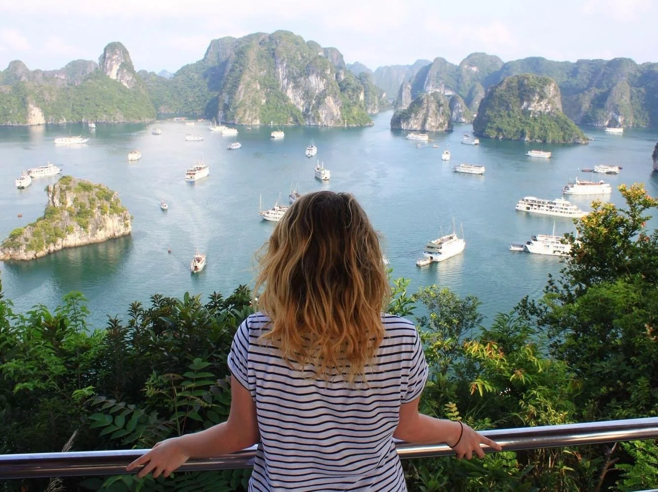 Tash Halong Bay Vietname3667.JPG
