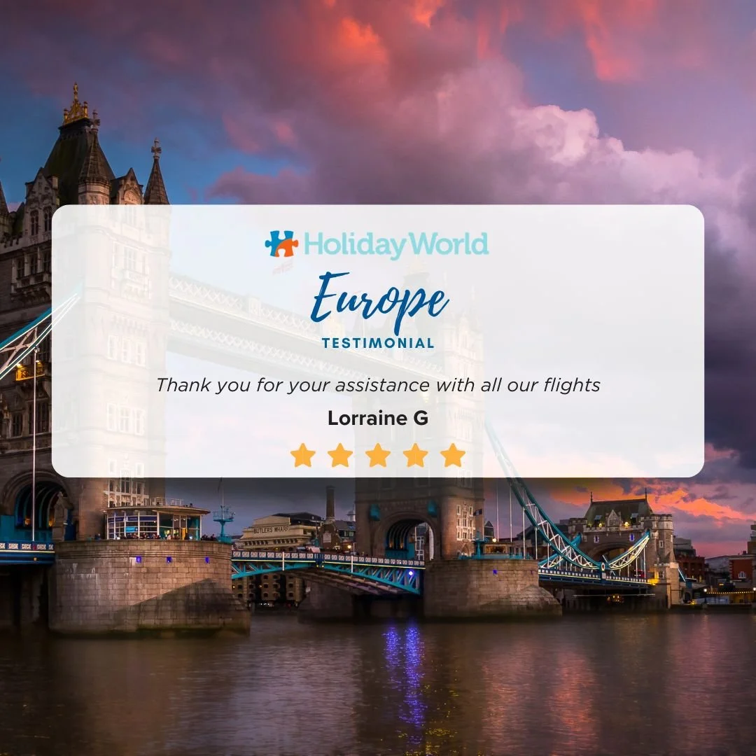 HolidayWorld testimonial with Tower Bridge in London. Lorraine G thanks for flight assistance with a five-star rating. Background features a scenic view of the bridge at sunset.