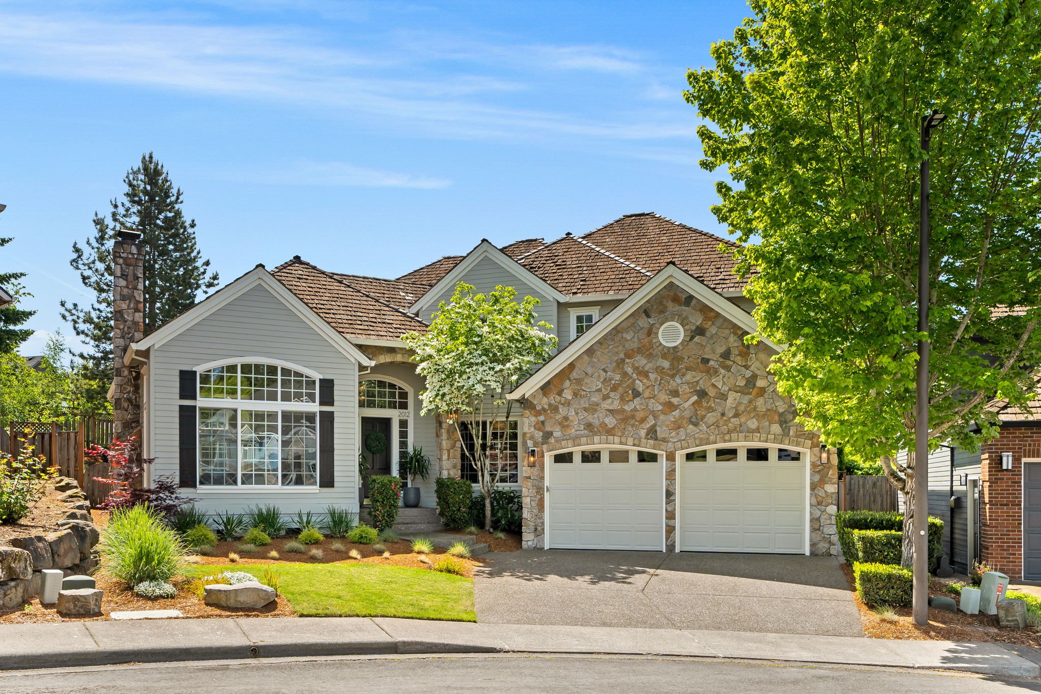 1-web-or-mls-2012-nw-127th-pl.jpg