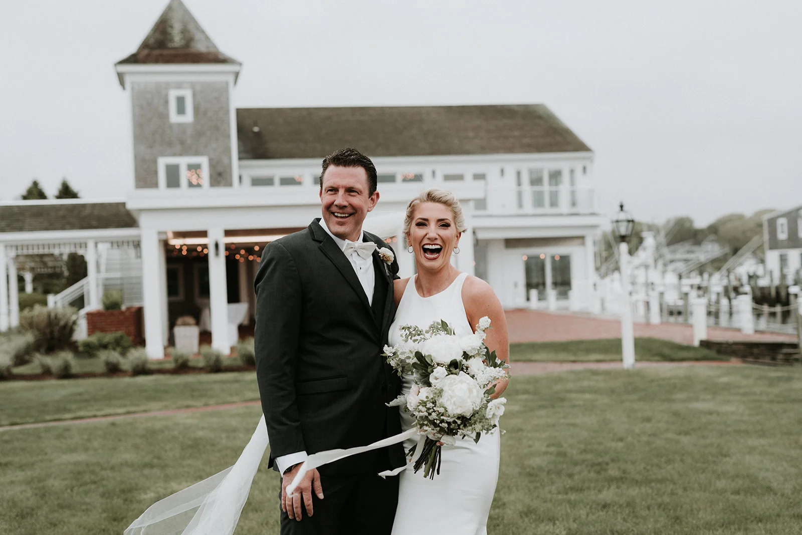 coastal-cape-cod-wedding-wychmere-beach-club-daylynn-designs-9.jpg
