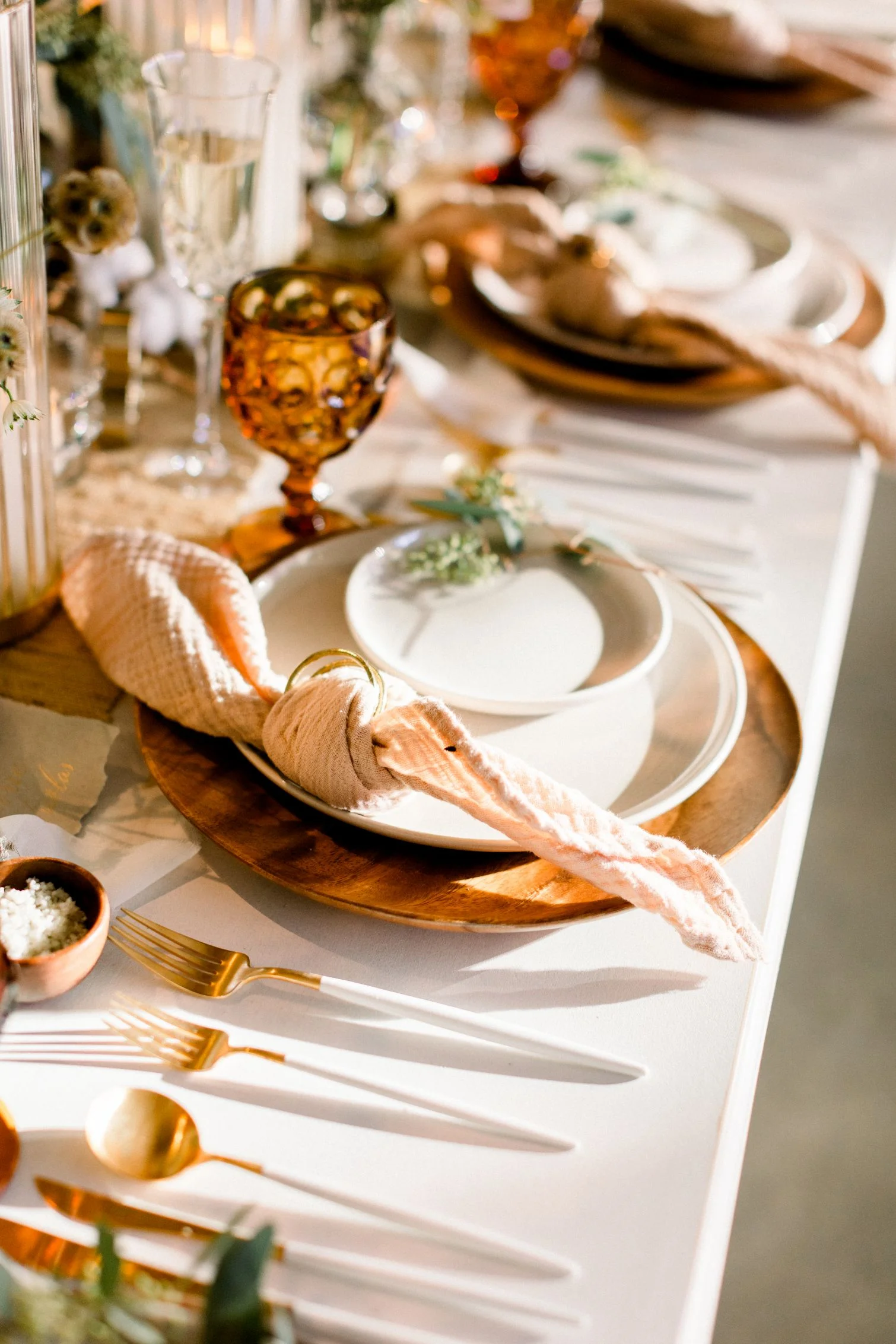 artists-for-humanity-industrial-bohemian-wedding-daylynn-designs22.jpg