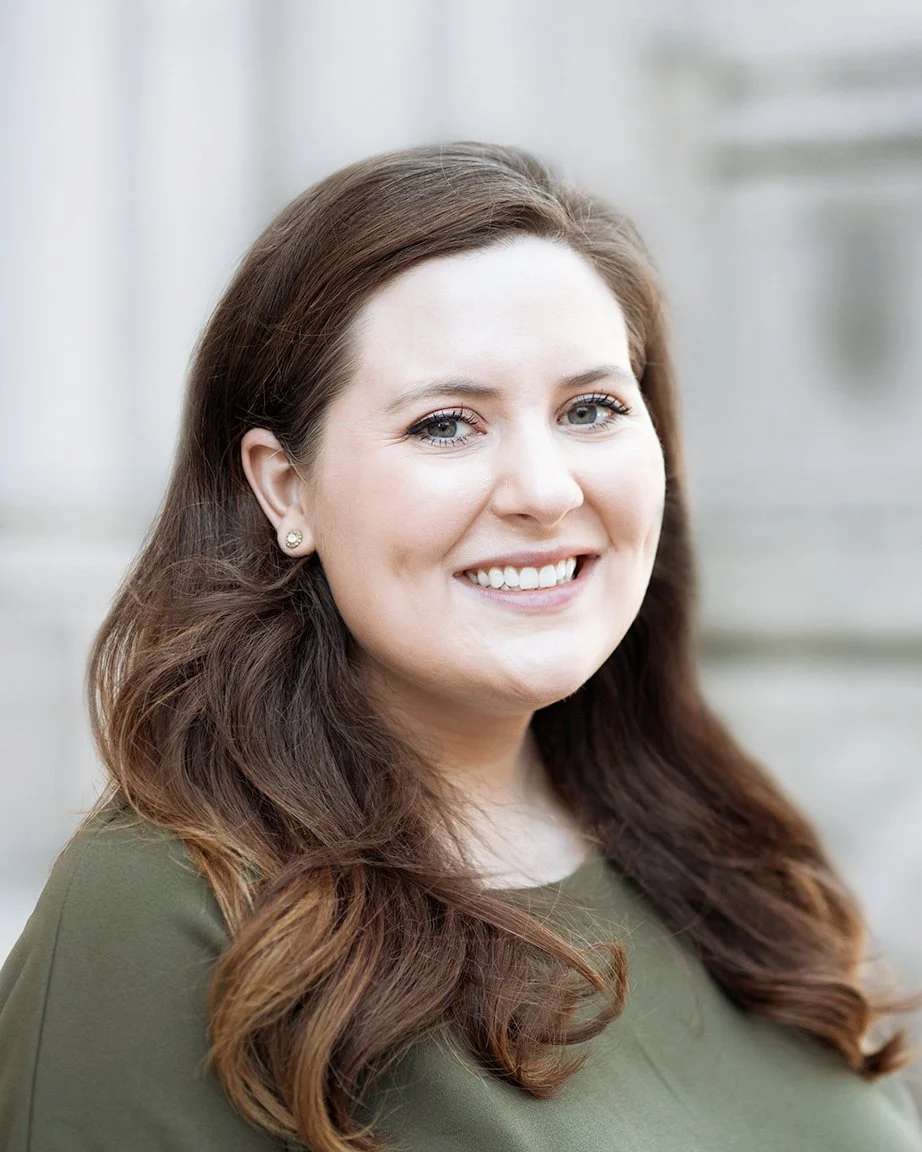 outdoor headshot 5.jpg