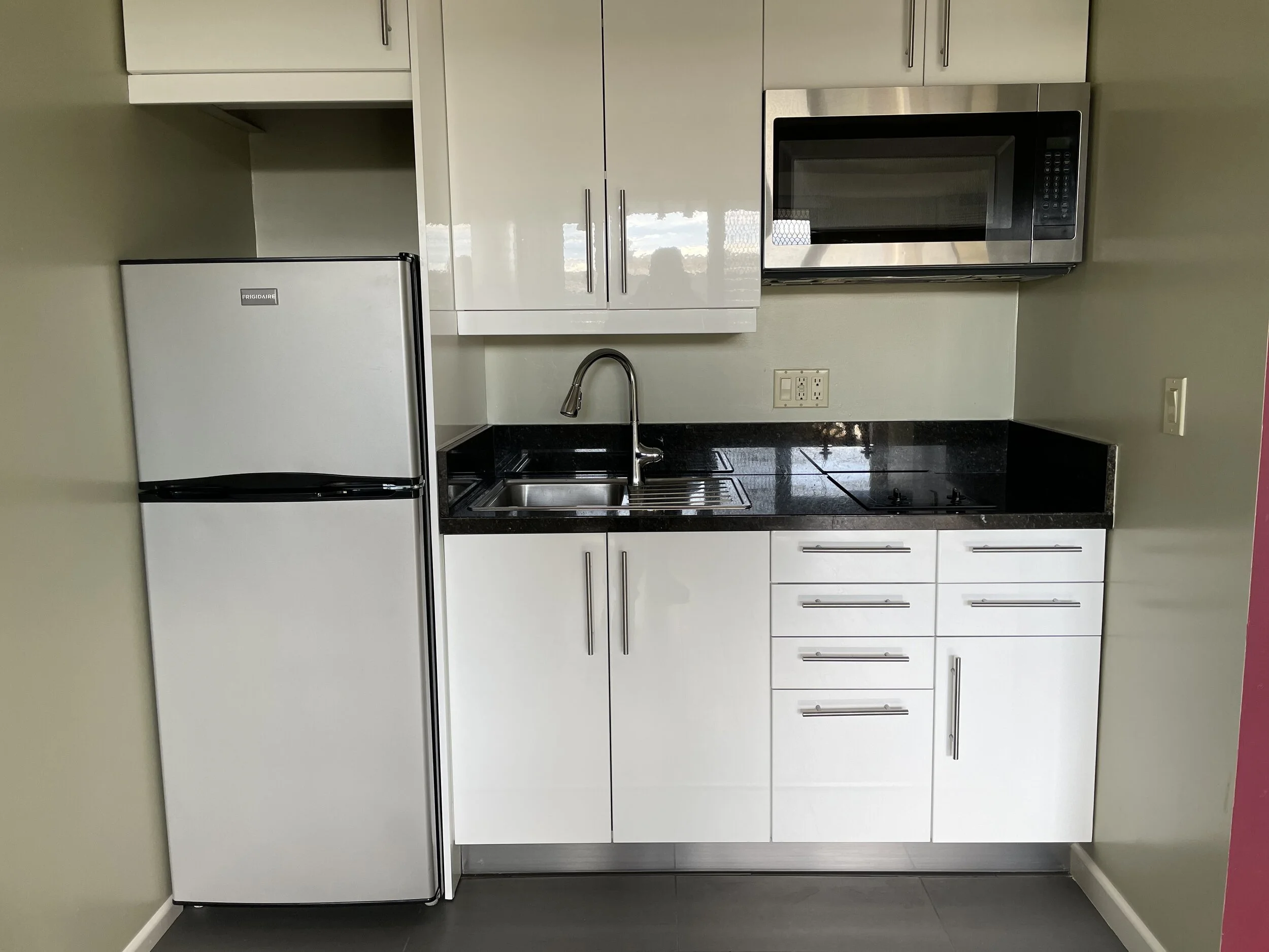 One Bedroom — BONITA TERRACE APARTMENTS