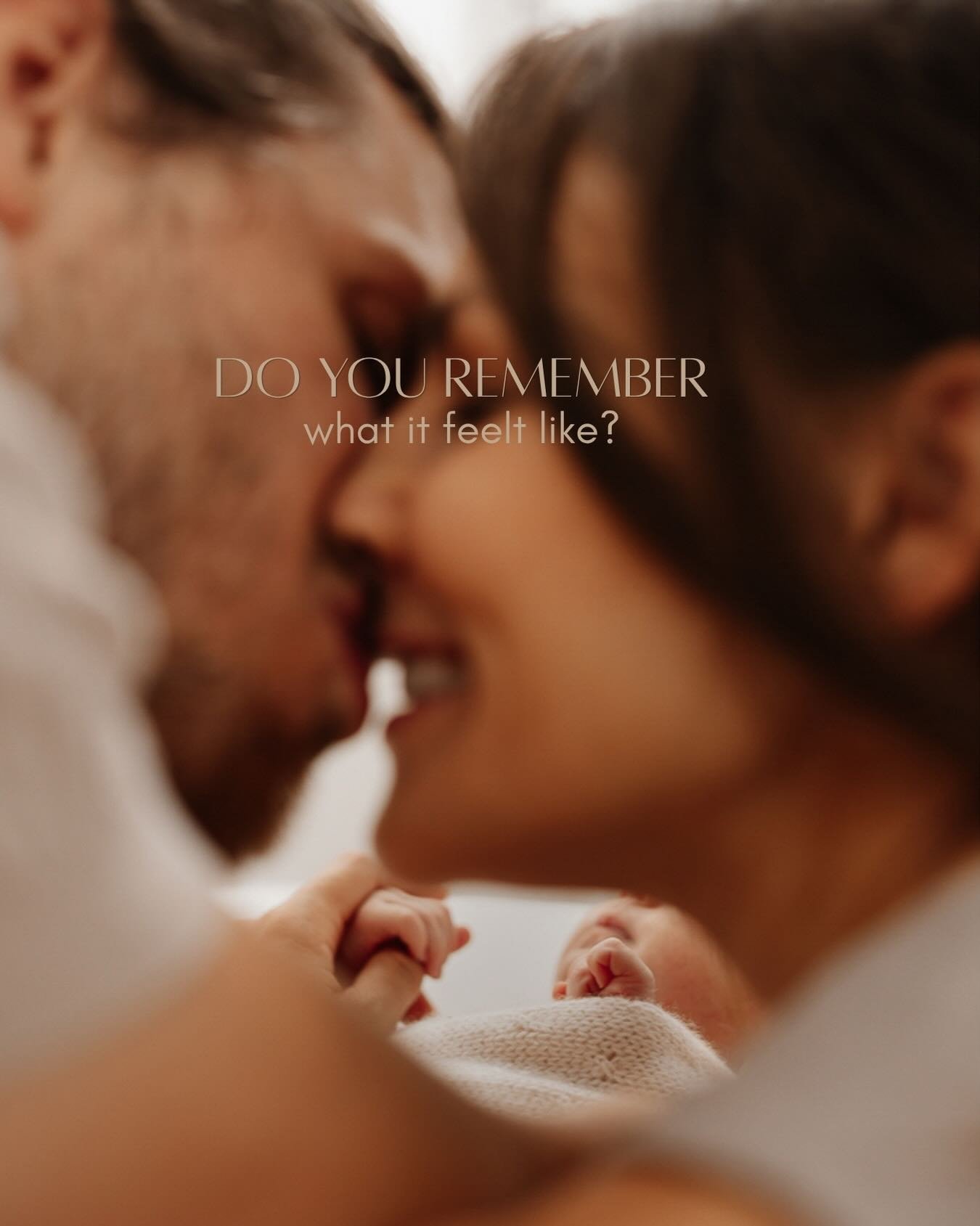 Can you remember what it felt like? ✨

Die leisen Gesten. Das Bonding. Die unendliche Liebe. Ein Augenblick, der nie wieder zur&uuml;ckkommt.

Ich bewahre eure Geschichte f&uuml;r die Ewigkeit.

#neugeborenenfotografiewien #familienfotografwien #zeit