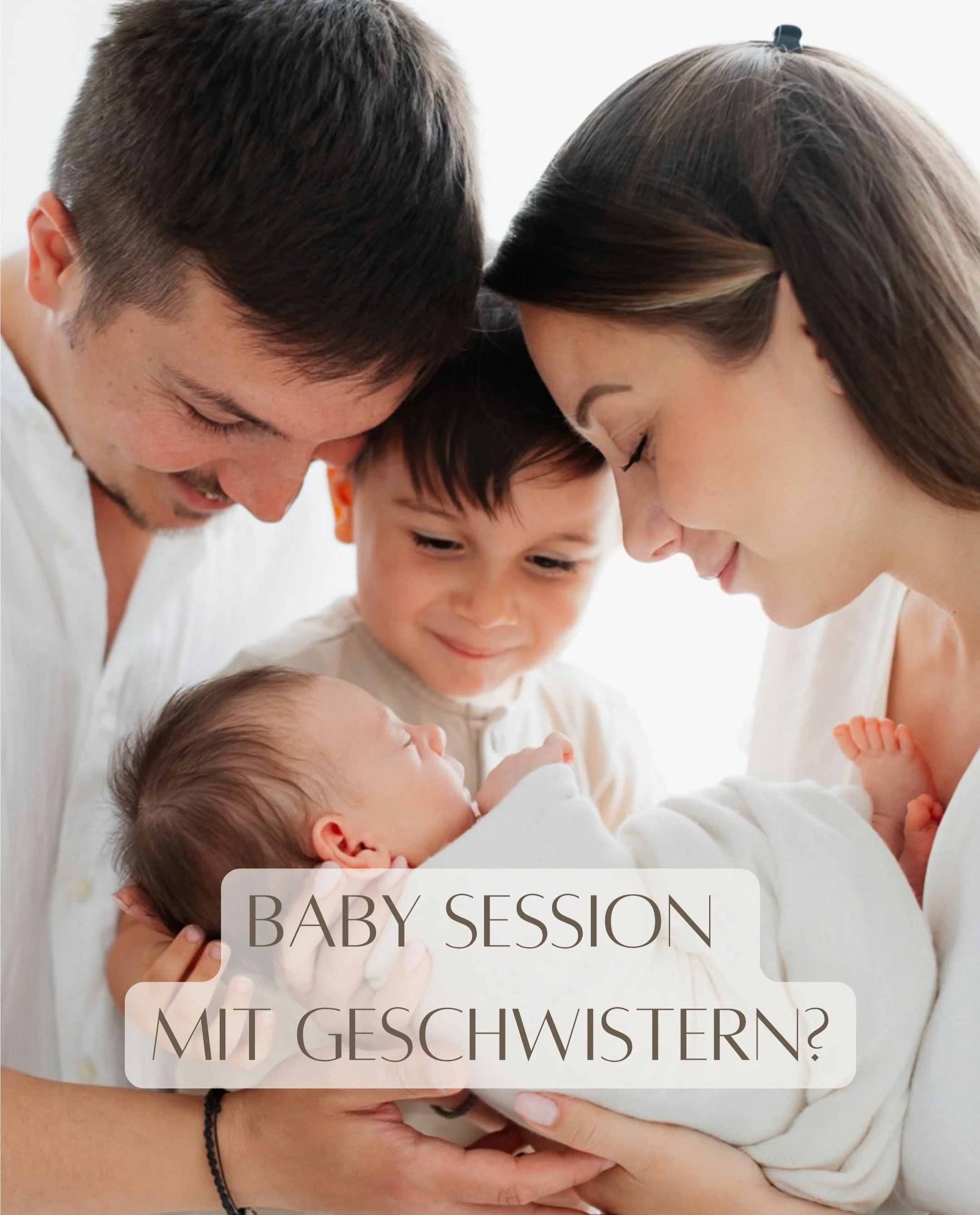 Viele Eltern fragen:&nbsp;&bdquo;Wie machst du das, dass die &auml;lteren Geschwister so perfekt mitmachen?&ldquo;&nbsp;🌿
Die ehrliche Antwort? Sie machen nicht immer perfekt mit. Und das m&uuml;ssen sie auch gar nicht!

Manchmal wollen sie kuscheln