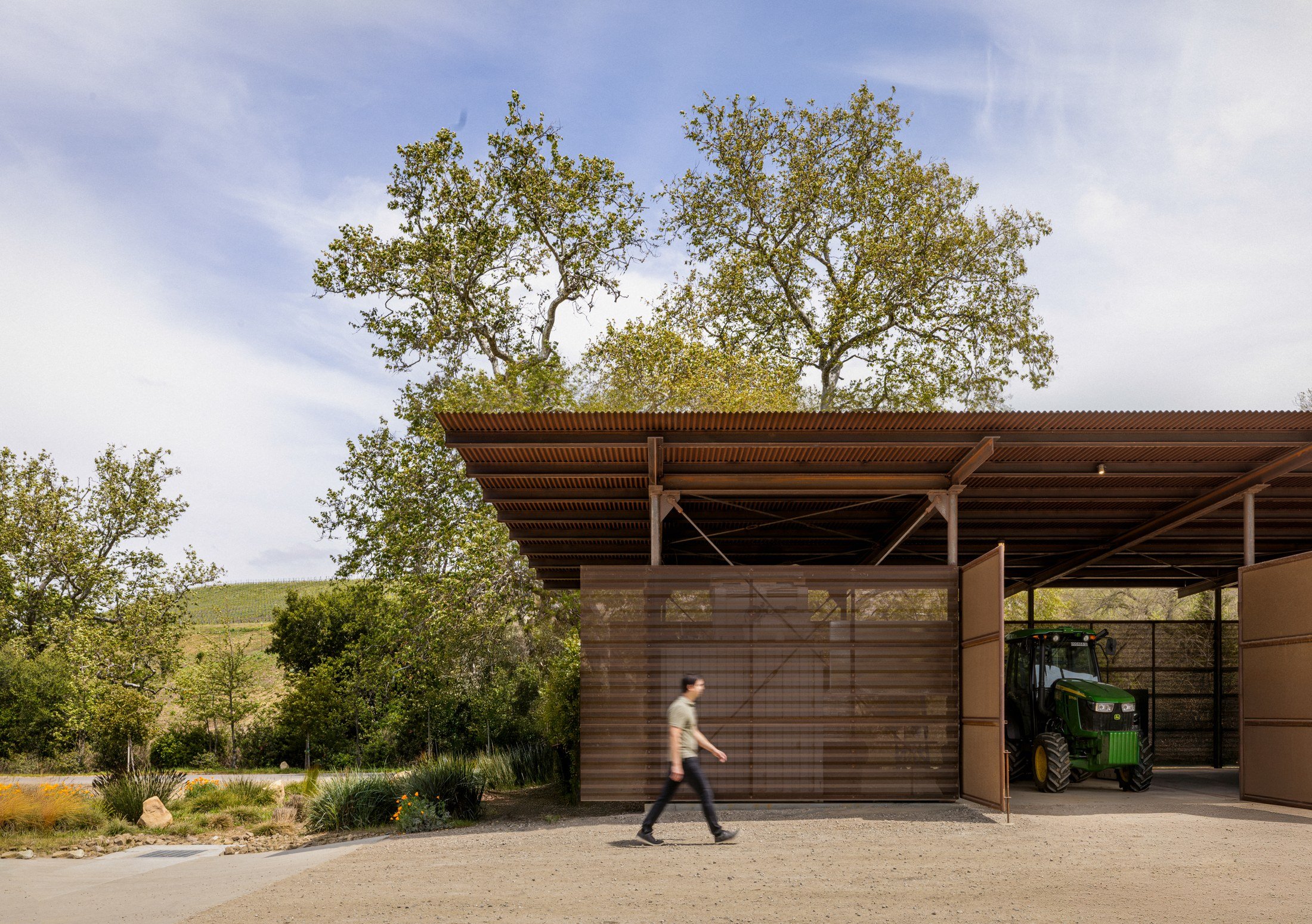 Alma Rosa Vineyard Barn — project image 4
