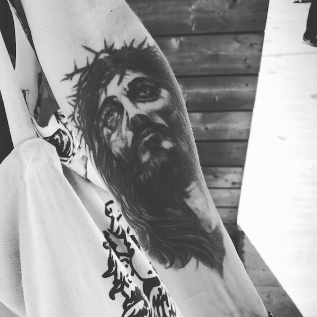 JESUS.JPG
