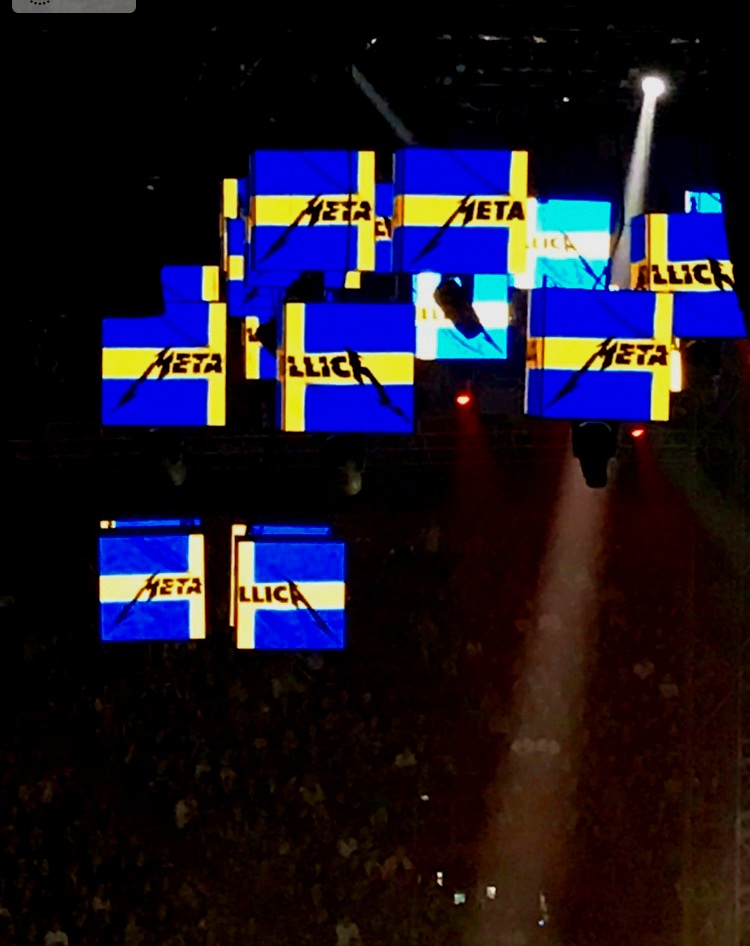 BLUE METAL, METALLICA GLOBEN, 2017