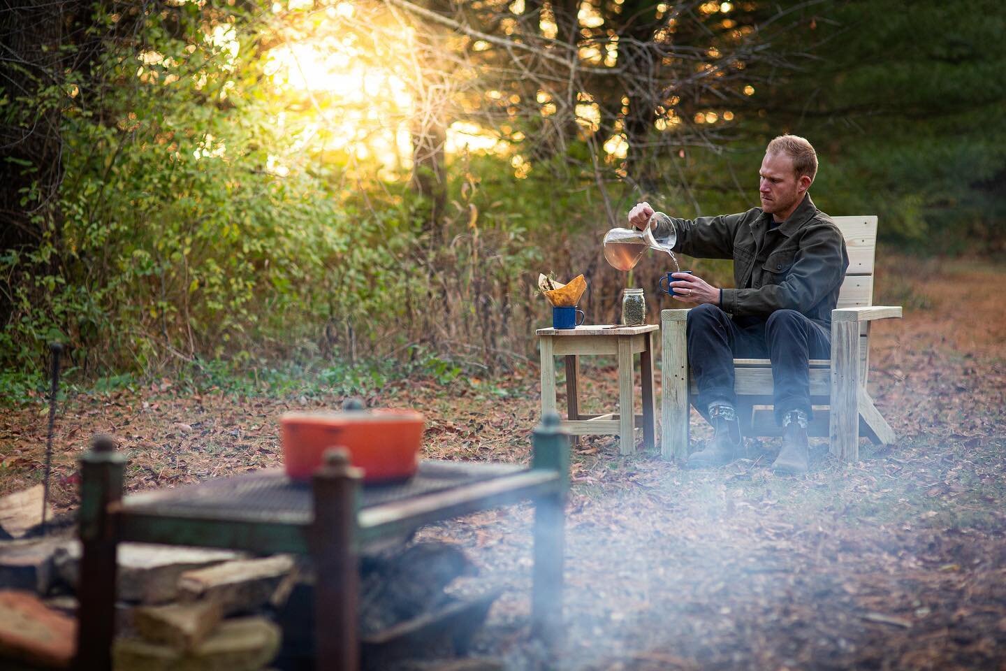 how do you take your tea? foraged &bull;&bull; @___the__farm___ @elliottpapineau #galdophoto 🫖🌿🔥