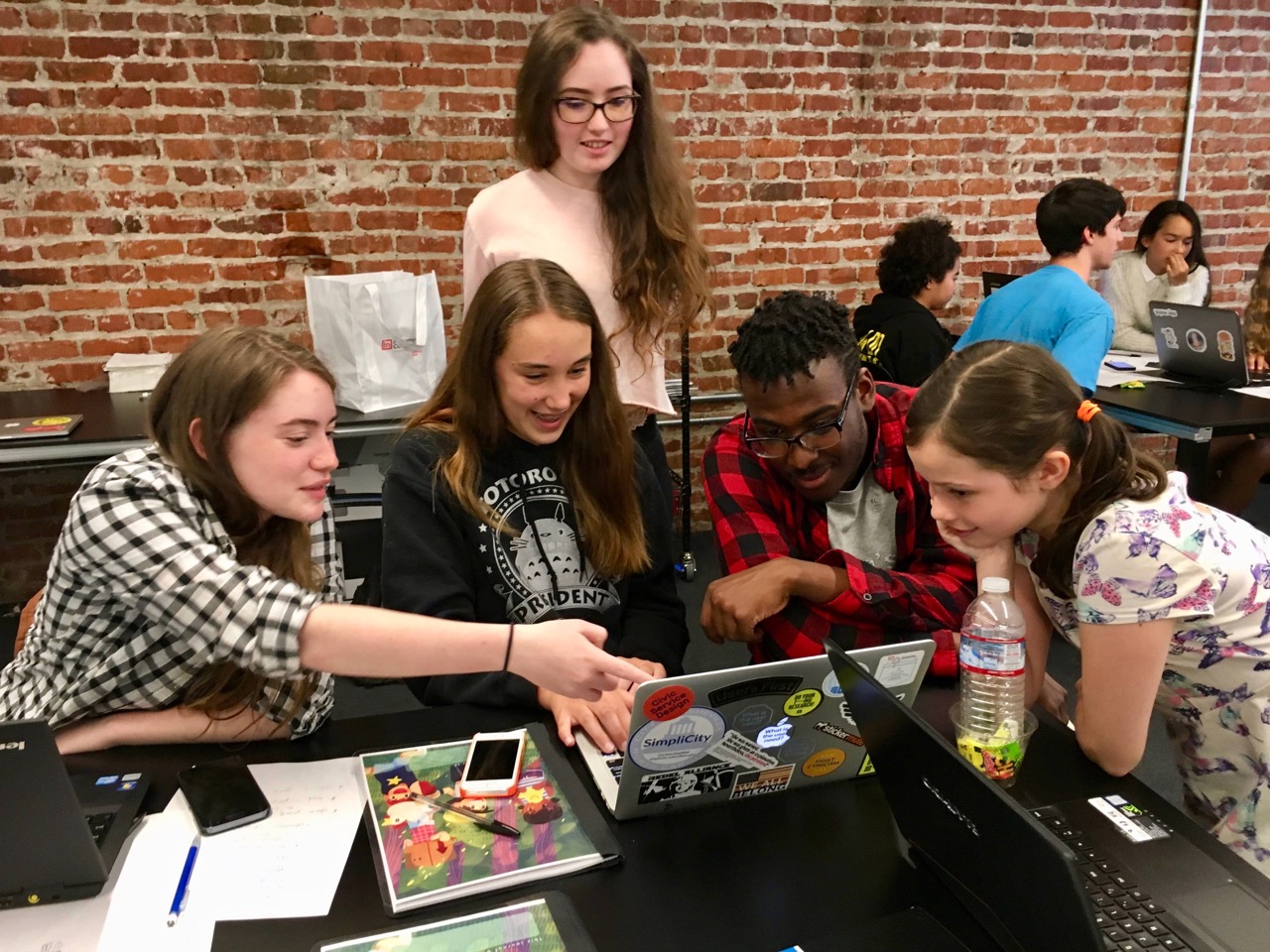 Girls Make Games (@GirlsMakeGames) / X