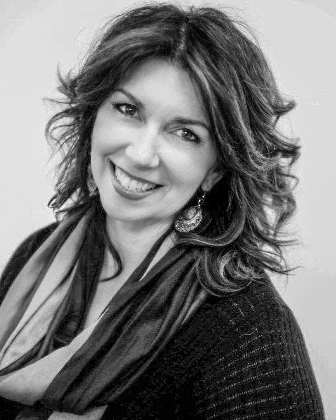 Danielle Headshot 2.jpg