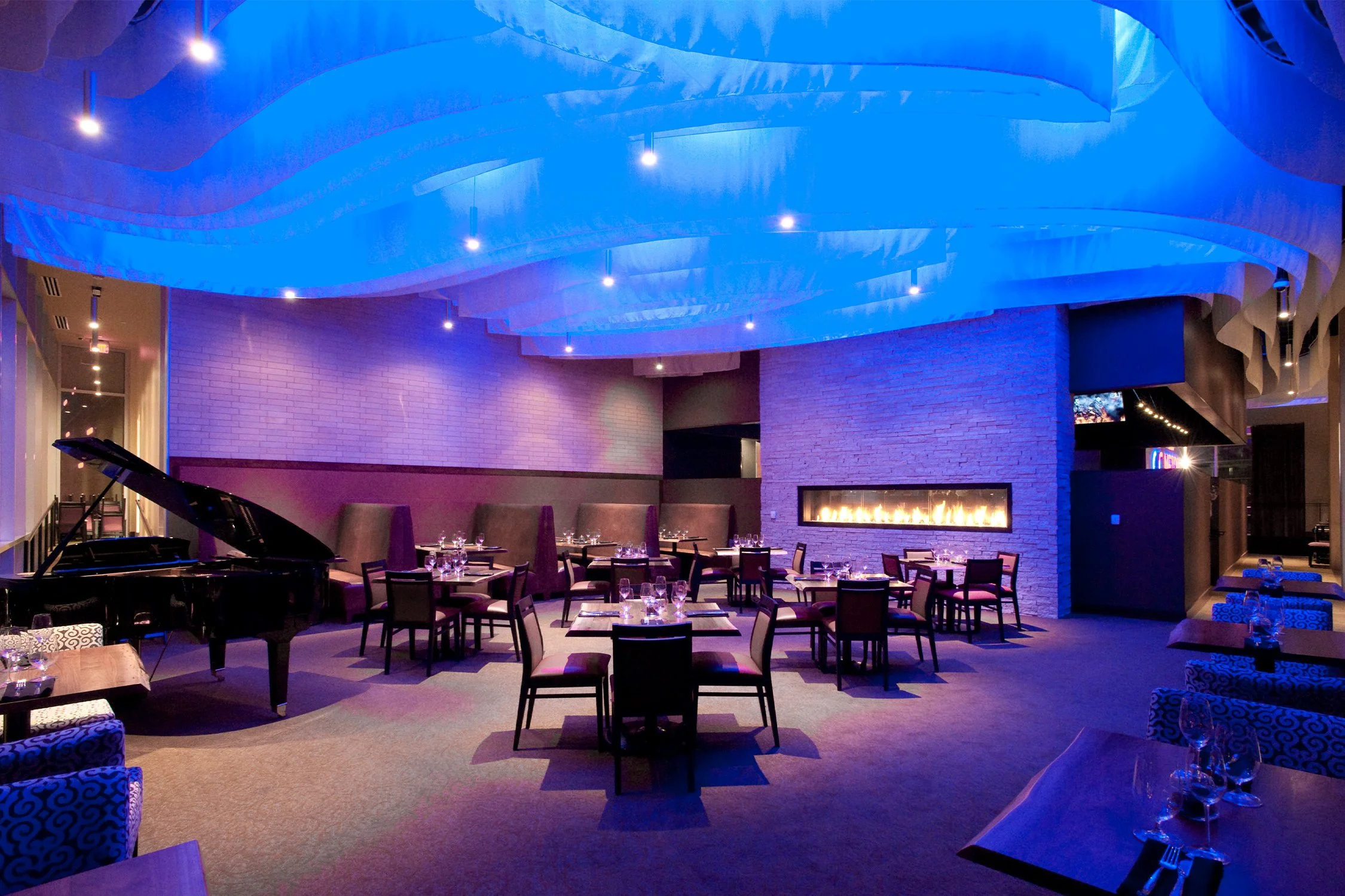 CINETOPIA OVERLAND PARK