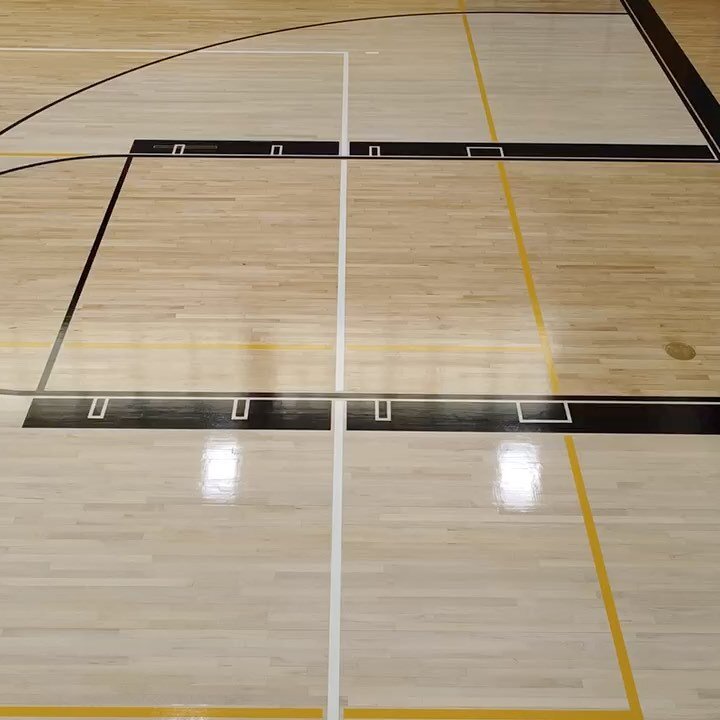 Drone Shots over McKnight Elementary school&rsquo;s gym floor 
#gymnasium #gymfloor #basketballcourt #volleyballcourt #poloplaz #sherwinwilliams #northallegheny