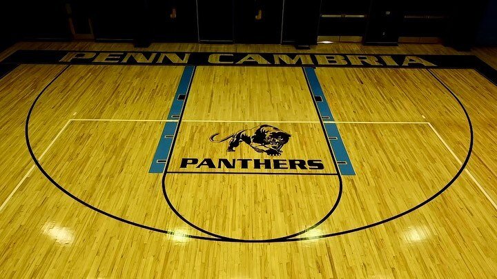 Penn Cambria 
Sanded repainted and finished 
#penncambria #basketballcourts #gymnasium #gymfloor #poloplaz #swcolorlove