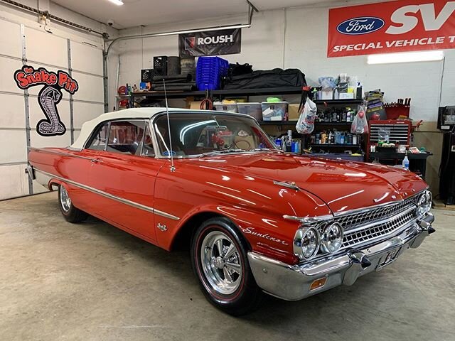 Wayne Peters beautiful 1961 Galaxie Sunliner in for paint correction and two stage ceramic coating.
Looks incredible Wayne!
Thx for trusting TSP with this classic beauty. #tspspeedshop #thesnakepit #somuchmorethanjustadetail