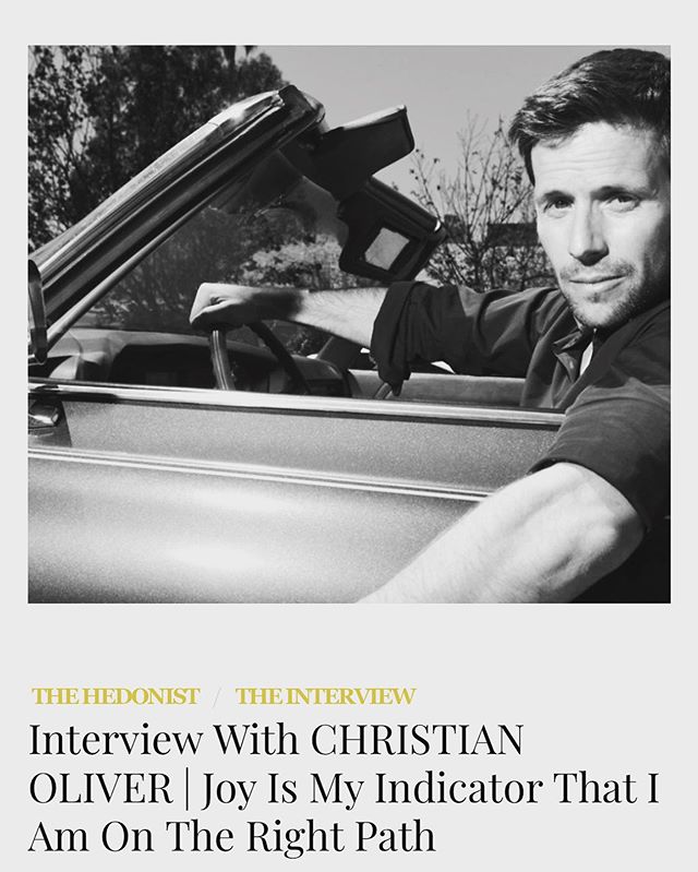 Happy Monday everyone! Check out this interview I did with @thehedonistmagazine 
Link in bio! 
Have a beautiful week!