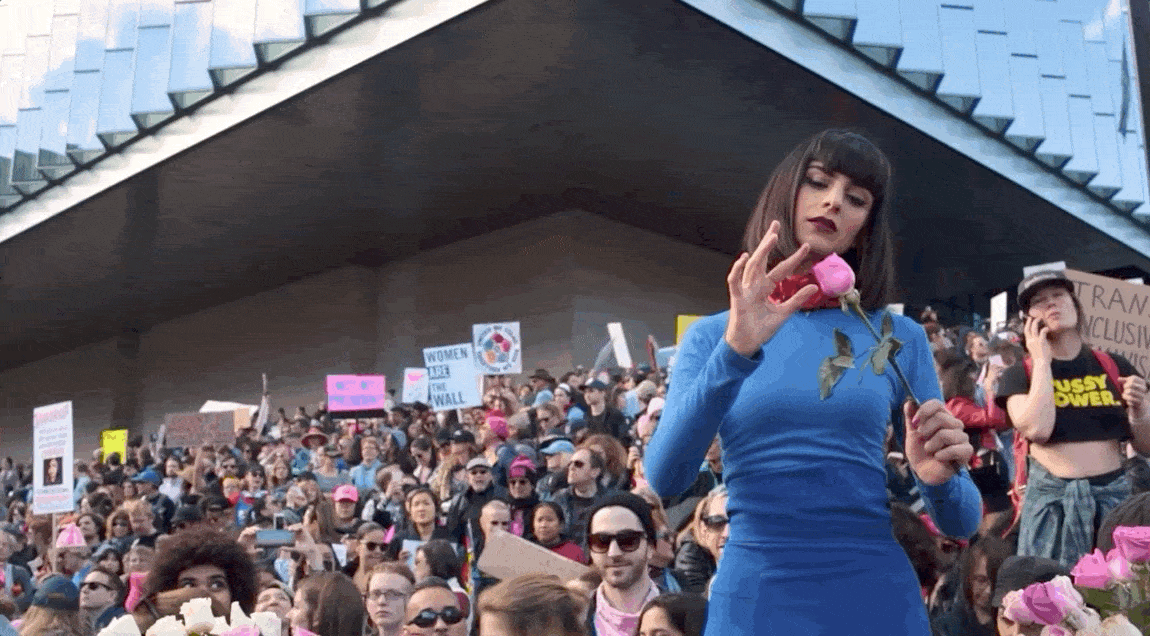 womens-min.gif