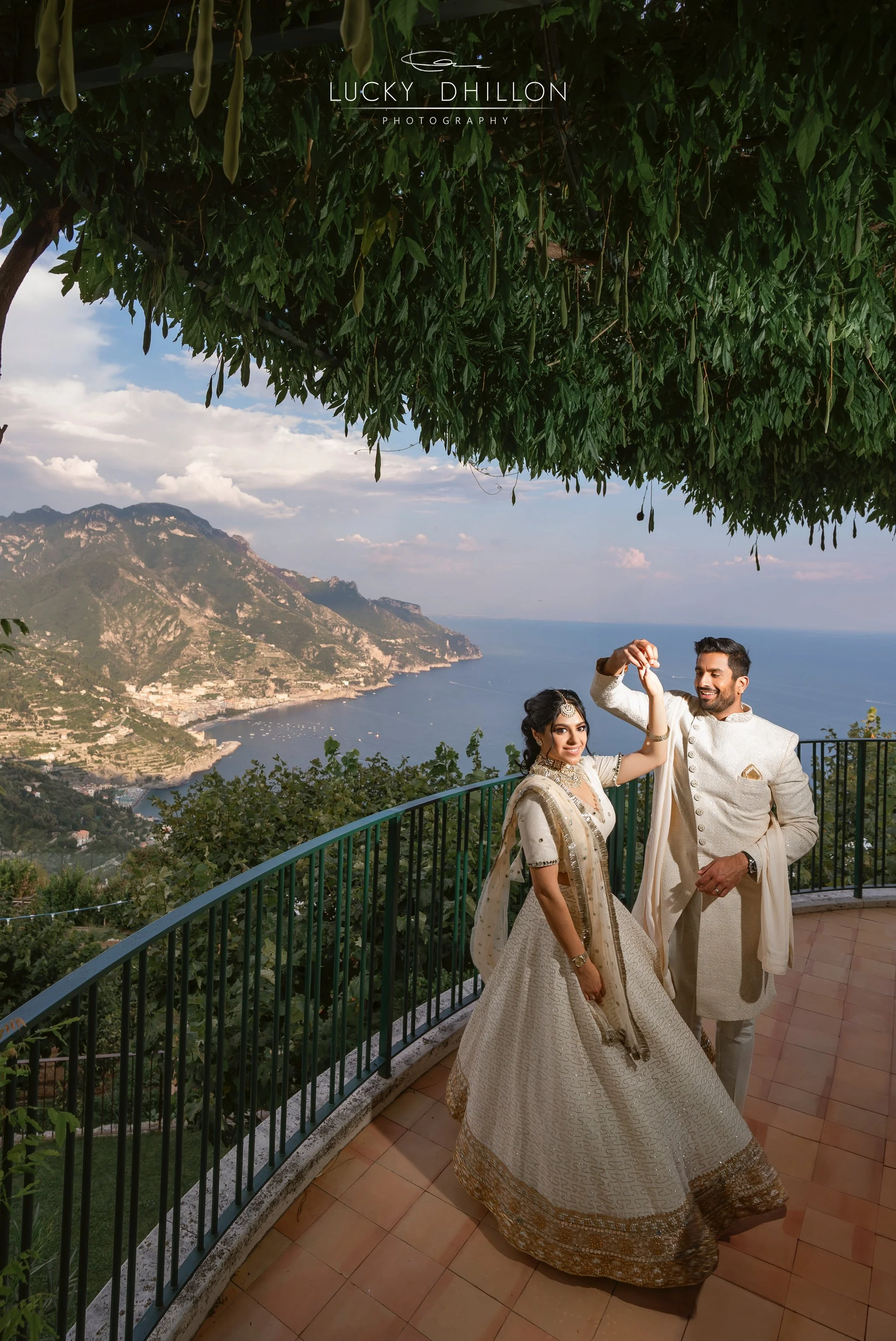 Hindu Wedding Photography 24.jpg