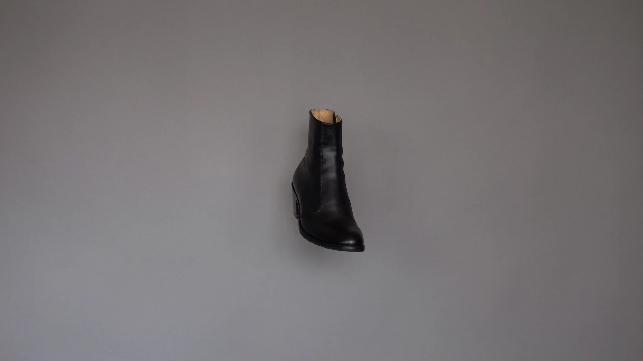 0BA08EA5-BAA5-4F18-A3E2-3C8BC3094378