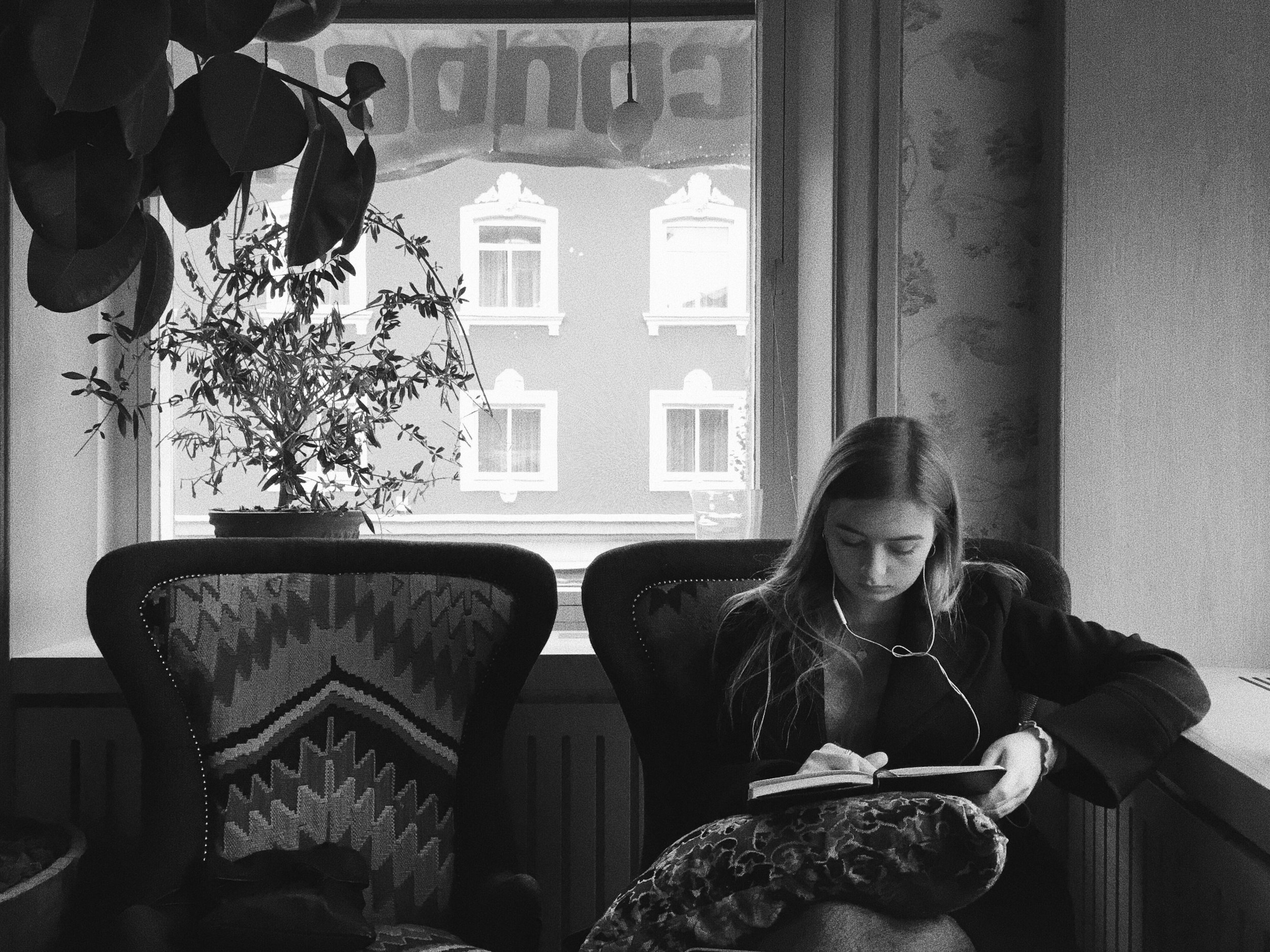 B0F95626-B979-40C6-BE27-3AE5F1A340E8 4.jpg