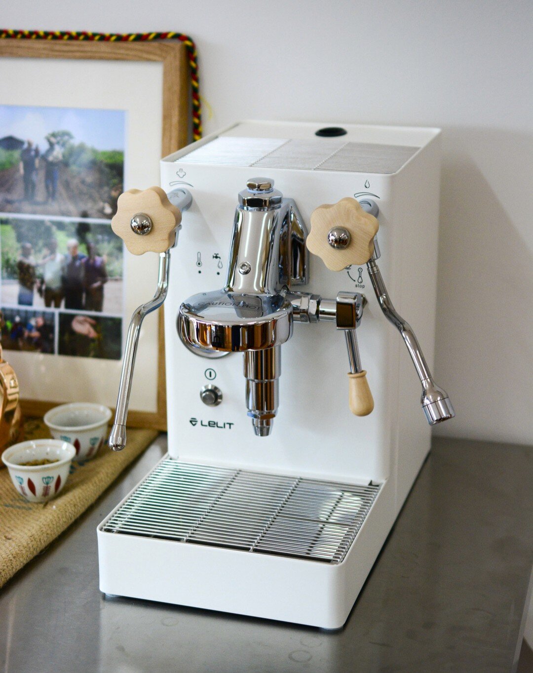 What do you think about the Lelit Mara X in white?

#lelit #coffee #coffeetime #latte #latteart #coffeemachines