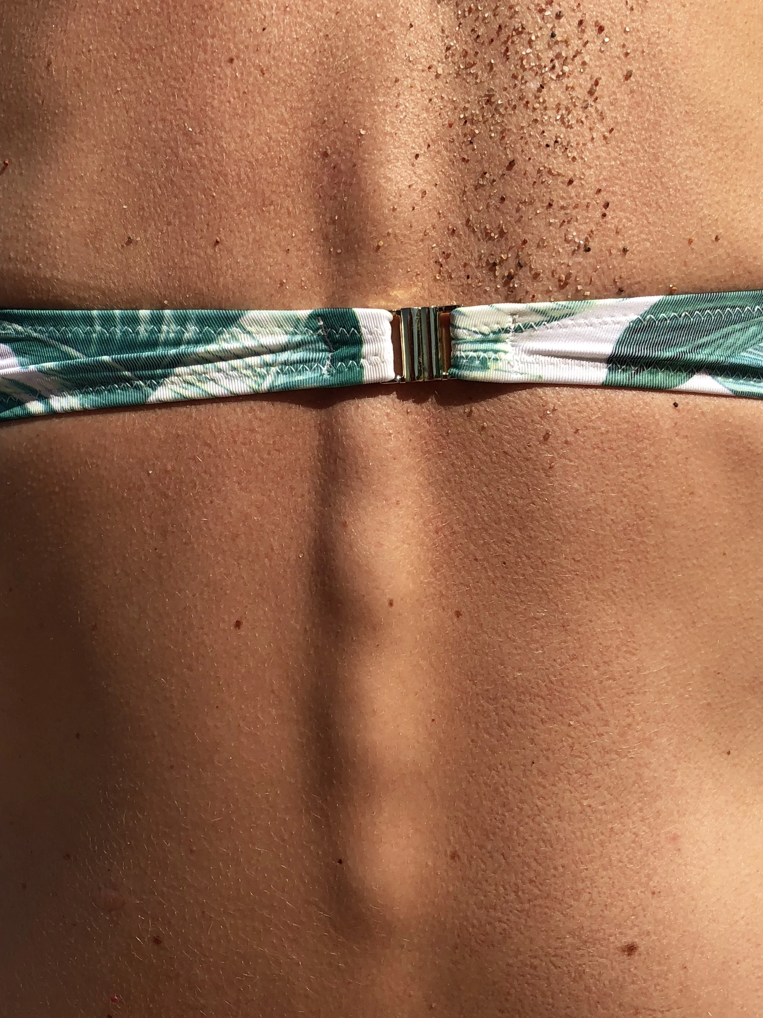 CRACK!! IS SPINE CRACKING GOOD FOR YOU?