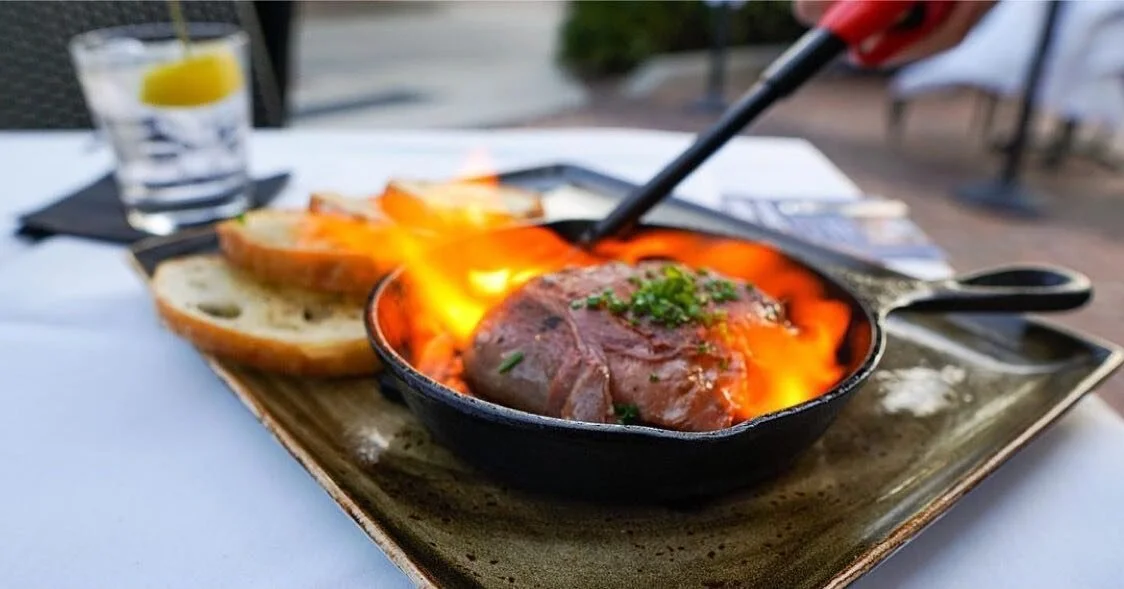 Have you been to @theloungeatelement yet? Start or end your night with the mood just right. 🎉