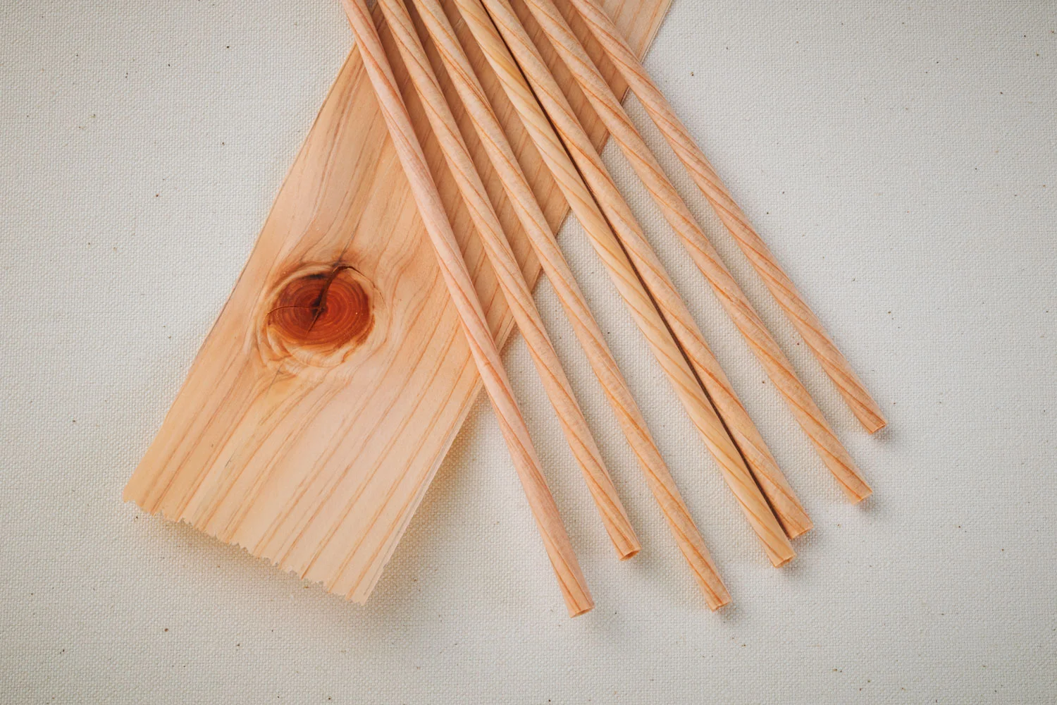 Project 木のストロー株式会社アキュラホーム