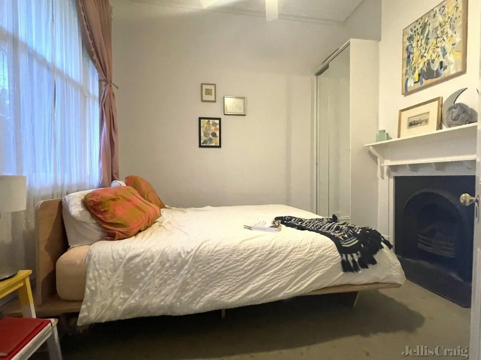 6a.webp