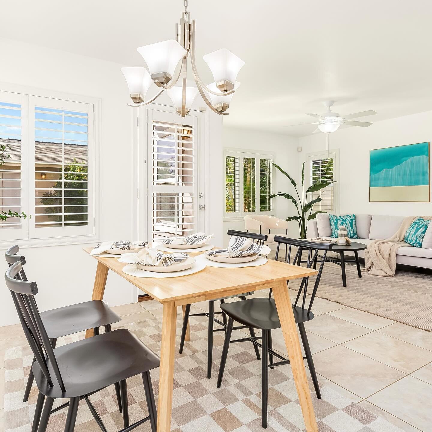 Sundays are for slow moments and bright spaces. ☀️ What&rsquo;s your Sunday ritual?

Make sure to check out this open house today! Contact @ericyamamoto_realtor or @dennis.the.realtor for more info! 🏡

#yourhomemyoasis