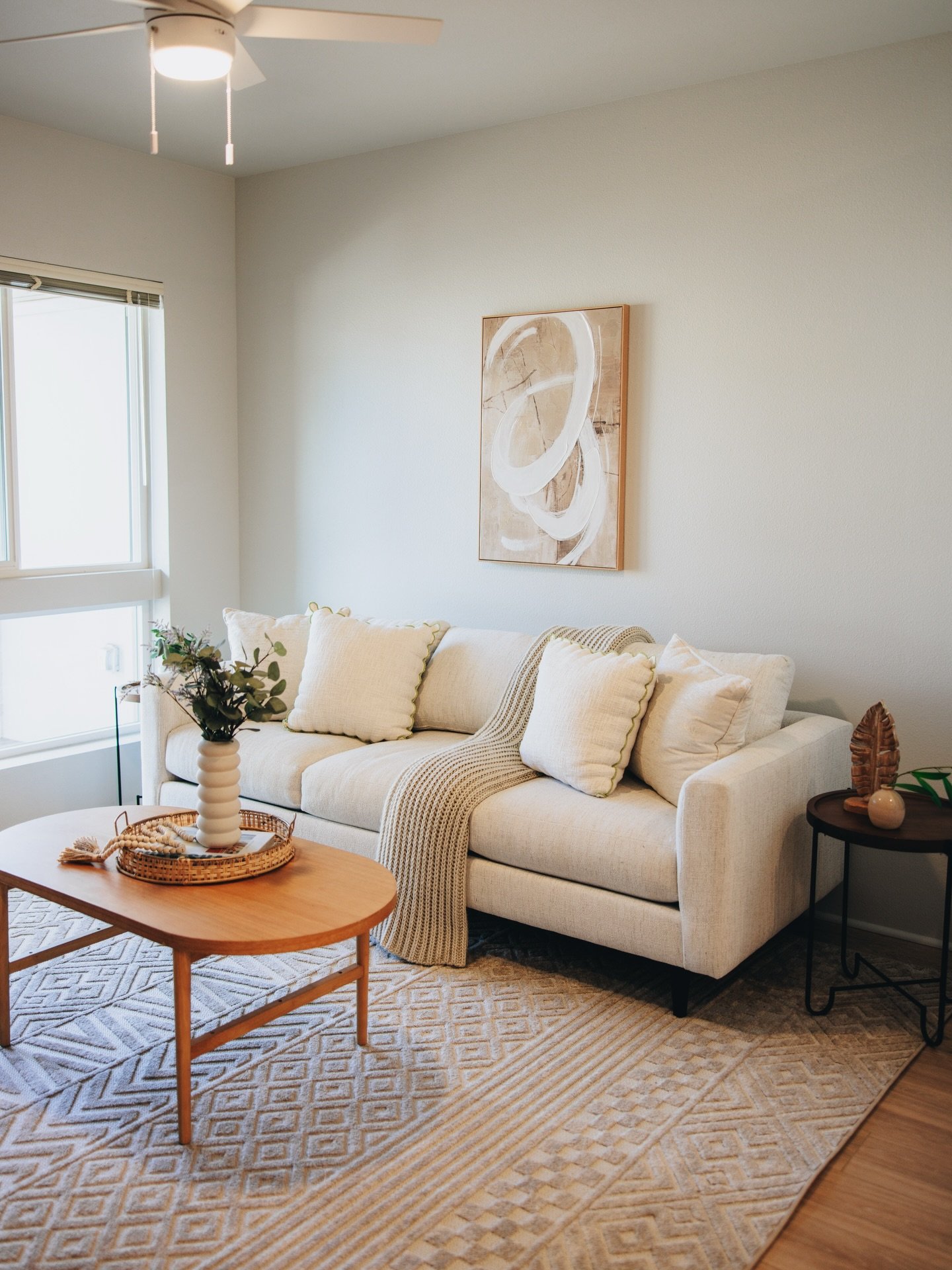 Our goal is never just to make a home feel styled.

It&rsquo;s to make it feel natural, intentional, and easy to connect with. We believe the space should immediately transport you to your version of home.

#yourhomemyoasis #hawaiirealestate #homesta