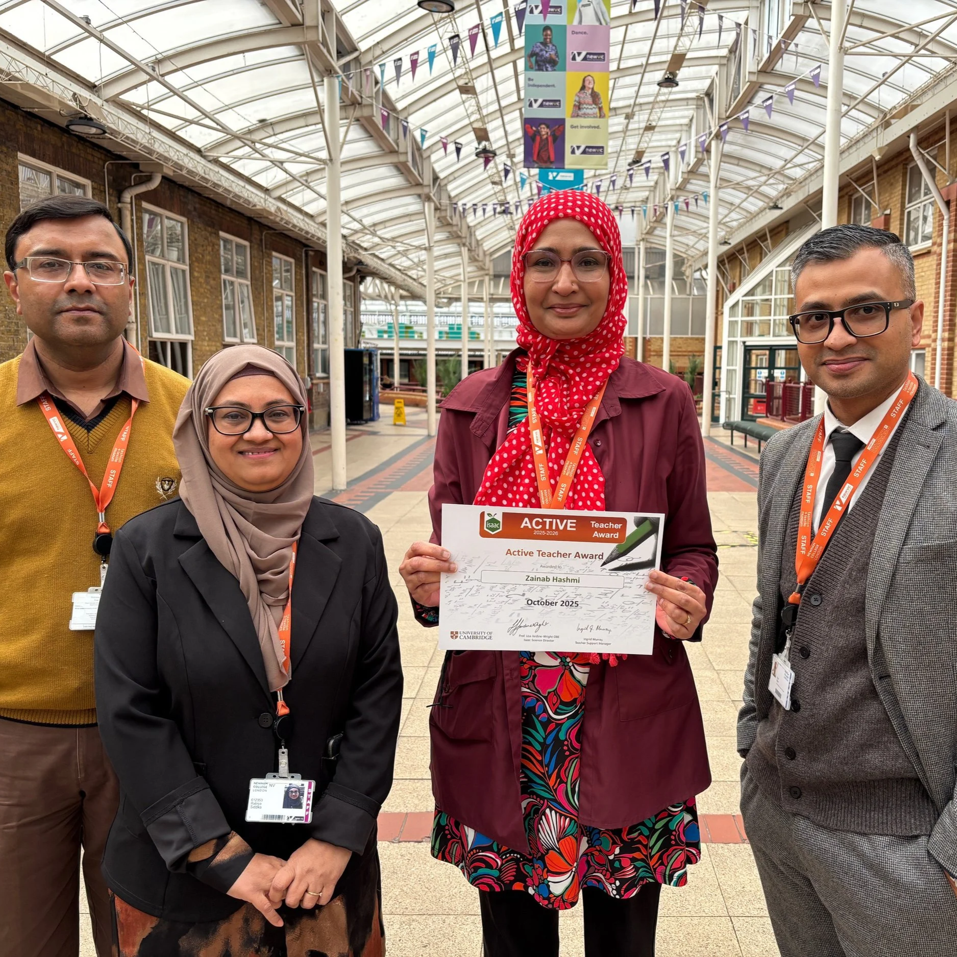 A Level Physics teacher recognised as Active Science Expert Teacher by Isaac Science and Cambridge University 