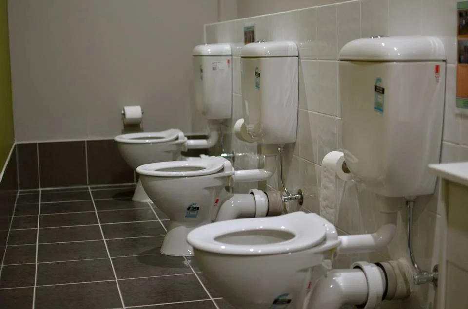 Toilet-1.jpg