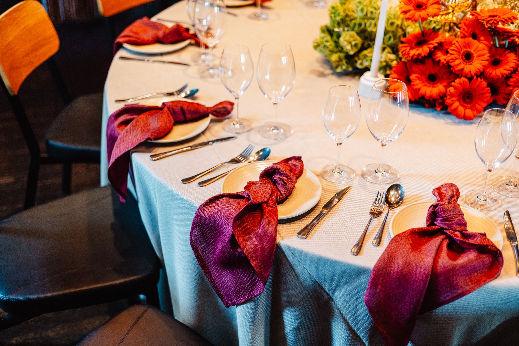 Christmas in July: Styling the perfect tablescape for your mid-year