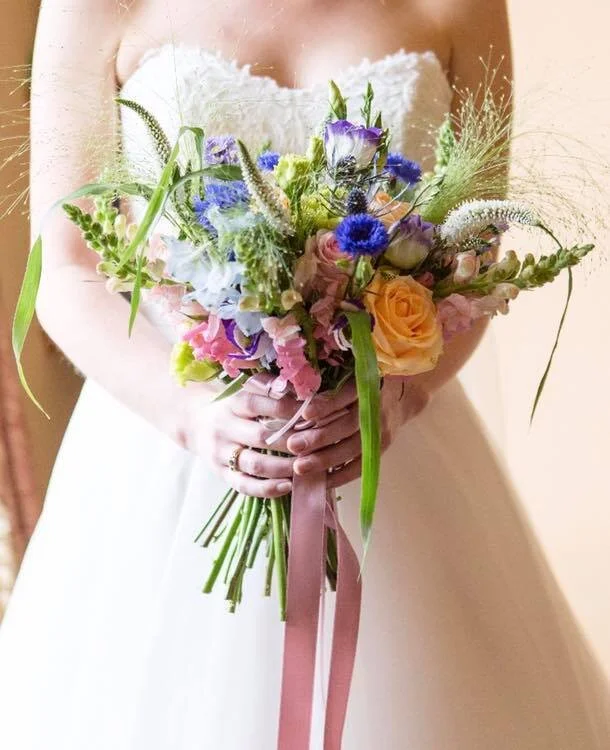 Supplier Spotlight - Louise Pritchard Formal &amp; Country Flowers