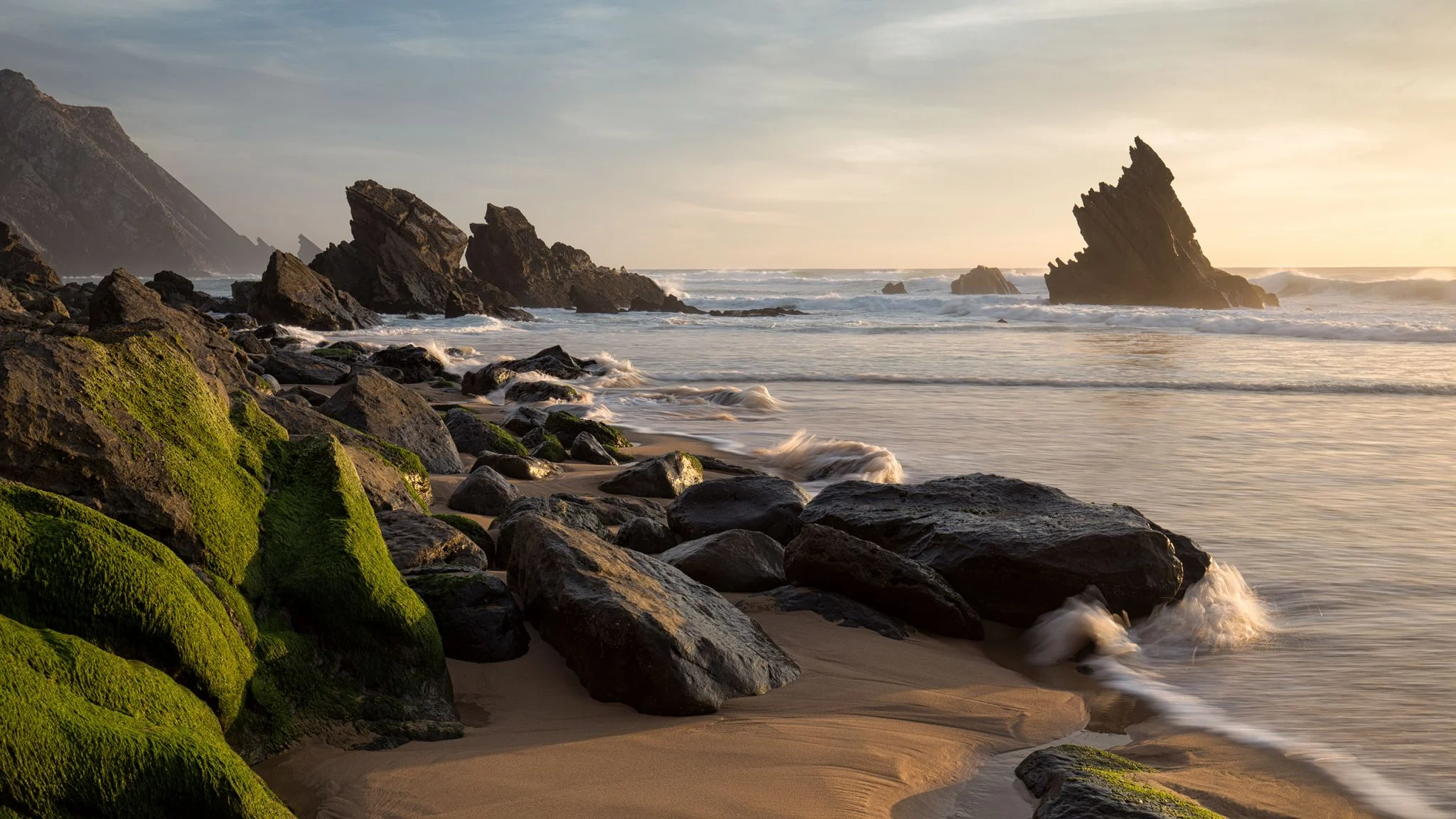 praia-da-adraga-portugal_l.jpeg