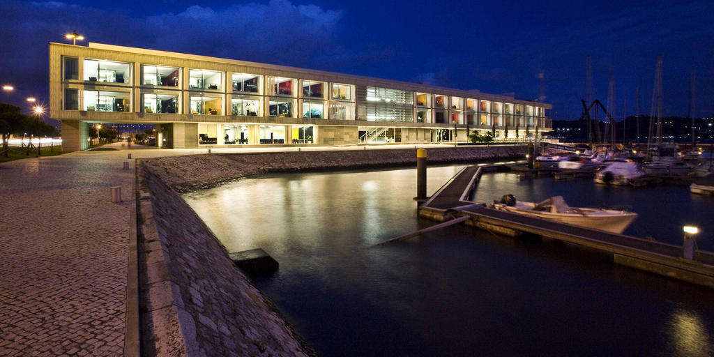 LIS-altis-belem-hotel-spa-le-design-au-bord-de-l-eau-2_1-1024x512.jpg