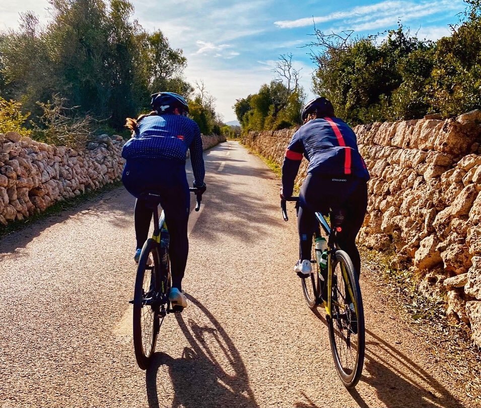 Another Saturday morning with good friends doing what I love in a place that I love. Does it get any better than that?

Cheers @wheelingalieg for the great photos as always!
#chaseyourdreams #dowhatyoulove #womenscycling #whyiride #mallorcacycling #v