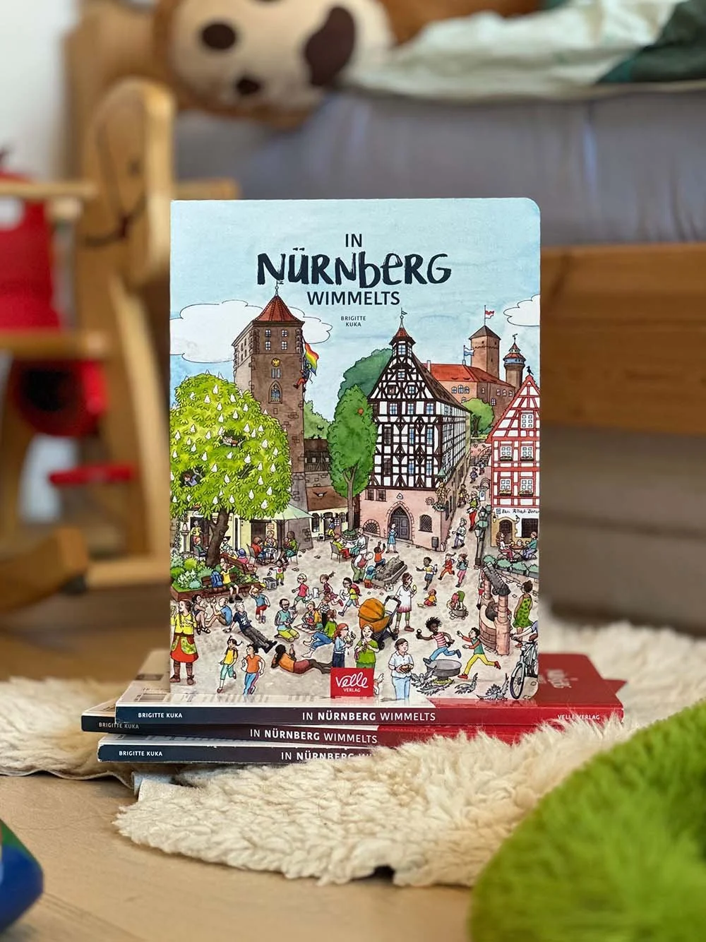 Nuernberg_Buchstapel.jpg