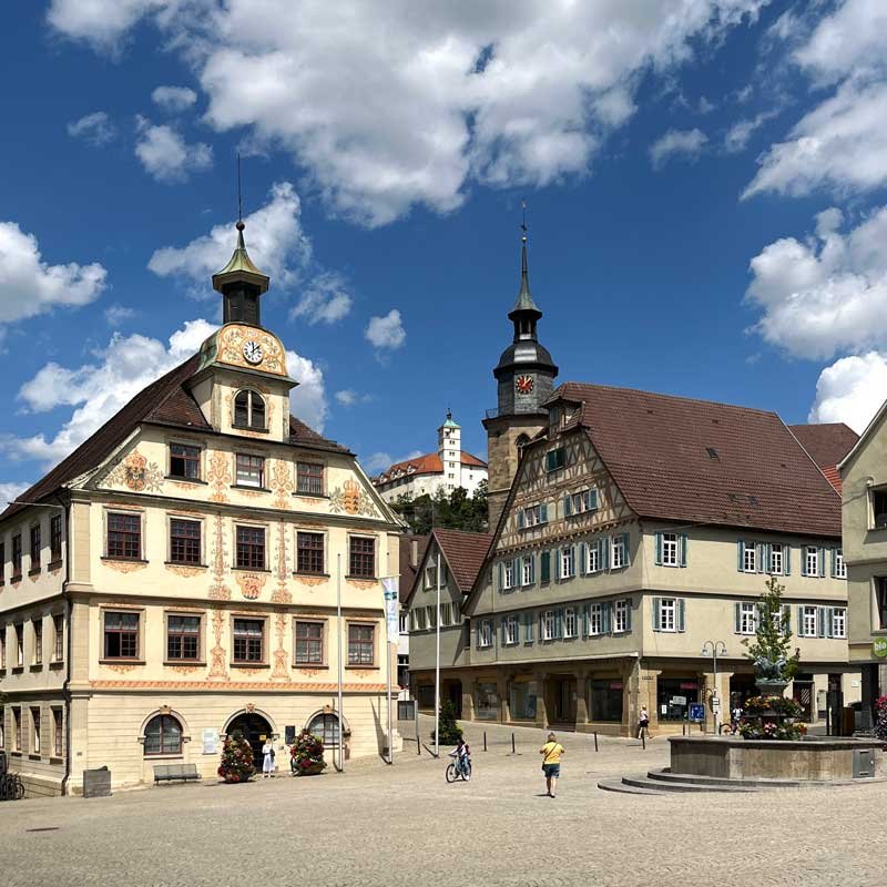 historische-altstadt-fachwerk-rathaus-vaihingen-enz-marktplatz-landkreis-ludwigsburg.jpg