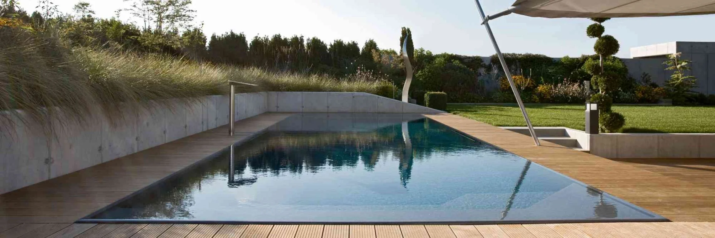 Leidenfrost Poolfarben | Passend für jede Gartenanlage — Premiumpartner